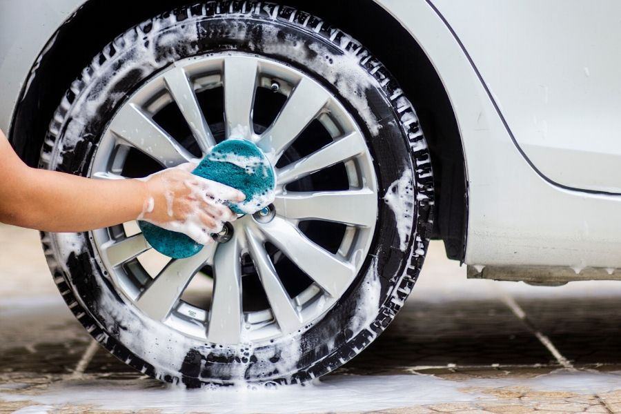 7 Best Tips for Cleaning Your Car